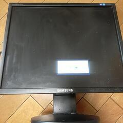 古いディスプレイ　Samsungサムスン　LCD液晶モニタ