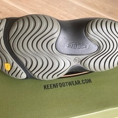 KEENサンダルの画像