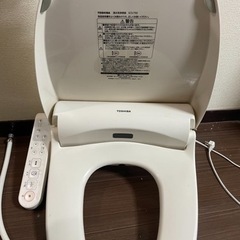 【取引終了】TOSHIBA 東芝　温水洗浄便座　ウォシュレット