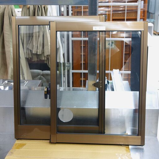 引き違い窓　アルミサッシ　LIXIL　アトモスⅡ　クリアガラス　未使用品