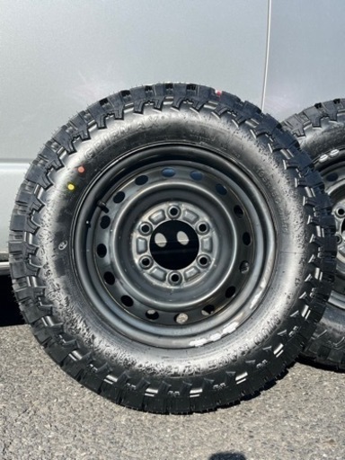 【決定しました】グリップマックス マッドレイジ　4本   195/80R15   107/105Q   15インチホイール付き
