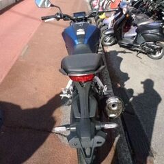 NO.4932　ＣＢ２５０Ｒ（ＭＣ５２） 水冷４サイクル単気筒エンジン　ＦＩ車　ＡＢＳ付き　艶消しネイビー　☆彡の画像