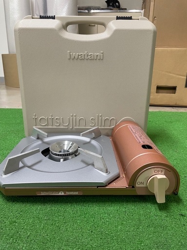 イワタニ　カセットコンロ　tatsujin slim ケース付き