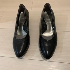 靴/バッグ 靴 パンプス（今週まで処分します）