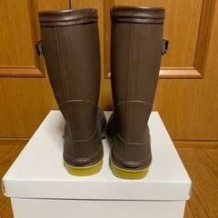 子供用長靴　pujit 21.0 茶色の画像