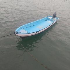 小型 釣船 