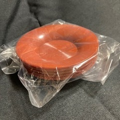 湯呑みの下のヤツ　プラスチック製　生活雑貨 家庭用品 キッチン雑貨