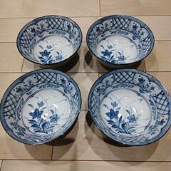 食器　鉢、丼　4個