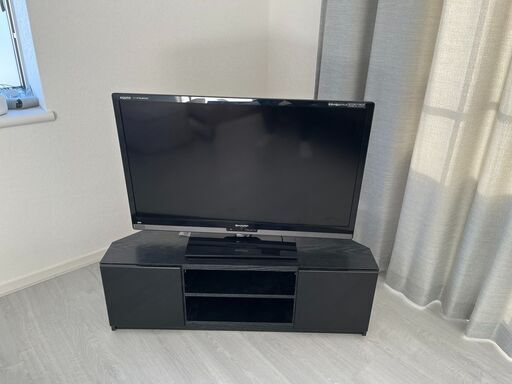 テレビとテレビ台