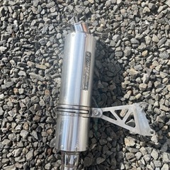 武川ボンバーマフラー