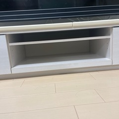 テレビボードの画像