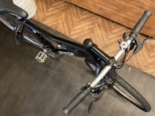 【cannondale DELTA V700チェーン新品！】アルミフレーム　3×7速　26インチMTB ブラックガンメタ