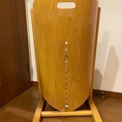 MOIZI モイジ ベビーチェア の画像