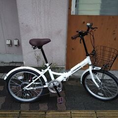 美品☆PROVROS[プロブロス]20吋 折り畳み自転車 外装6段/ホワイト