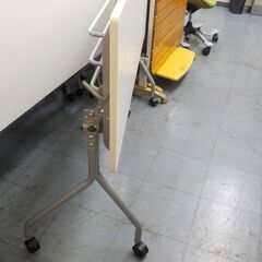 ID398856　会議テーブル　バタフライの画像