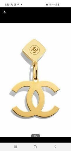 CHANEL//2023 ホリデーチャームCCロゴ
