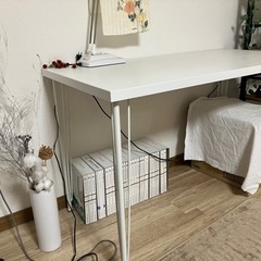 3/14まで　ニトリ　ホワイトデスクの画像