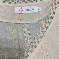 ❤️レース、刺繍が可愛い❤️ガーリー キュート レディース ブラウス の画像
