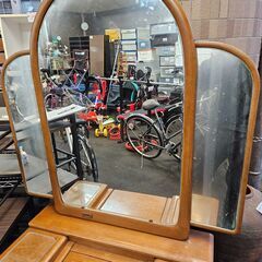 リサイクルショップどりーむ荒田店 No10305　処分特価‼　ドレッサー　収納多数ございます♪　※椅子なしの画像