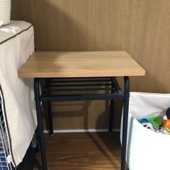 物置 テーブル