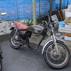 エンジン、書ナシ部品取り旧車