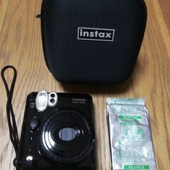 お譲り先決定　チェキinstax mini 50s  フィルムと...