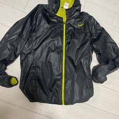 NIKE  薄手　差し上げます