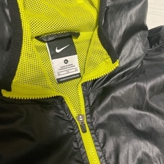 NIKE  薄手　差し上げますの画像