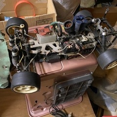 エンジンラジコンカー