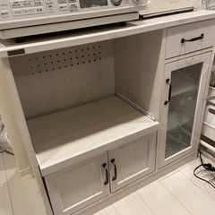 カップボード　ホワイト　キッチン収納　レンジボードの画像