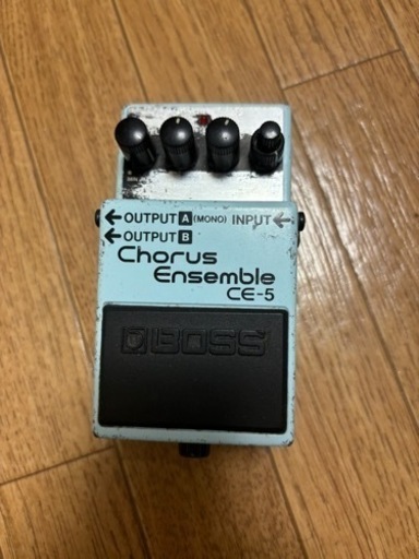 ギター　エフェクターBOSS CE-5
