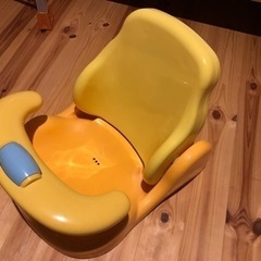 アプリカ　バスチェア
