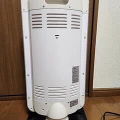 電気ストーブ　首降り機能付きの画像