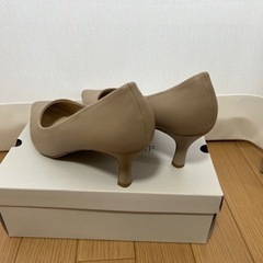 【未使用】パンプス ベージュ opaque.clip 25,0cmの画像