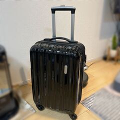 キャリーケース　機内持ち込みOK サイズ