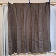 【新品同様】カーテン(遮光・遮熱・遮音)135㎝×100㎝×2枚セットの画像