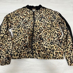 GAPのブルゾン