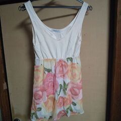 リップカットソー