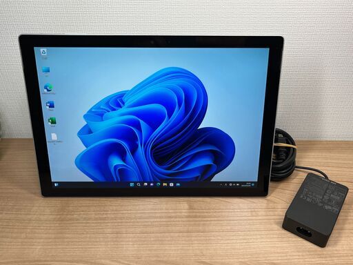 美品・Simモデル〉05004 Microsoft Surface Pro5 第7世代  8GB/256GB i5 Office2021 Windows11