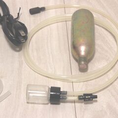 熱帯魚　水草用CO2レギュレーターセット　CO2ボンベ付きの画像