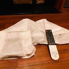 シャープ - AQUOS 4T-C40AJ1／4K HDR／Android TV／40V型 液晶テレビ（純正回転式スタンド＋モニター台）の画像