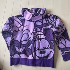 ディズニーリゾート　ミニーちゃん　パーカー　上着の画像