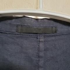 ユニクロ　ブラックテーラードジャケット　シンプル　カジュアル　オールシーズンの画像