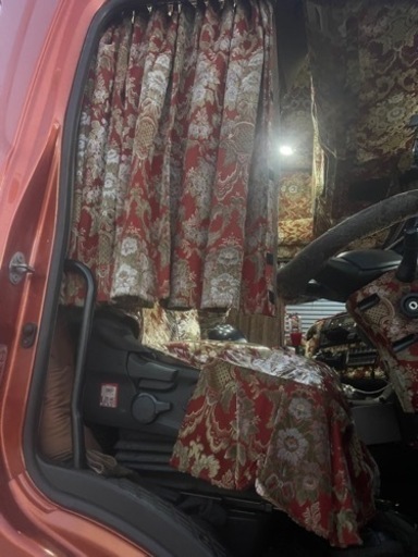 花籠仮眠カーテン