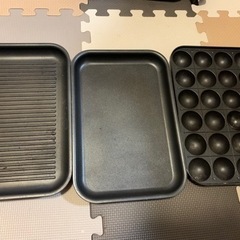 値下げしました！Deco コンパクトホットプレート ブラック 本体 プレート3種 (たこ焼き グリル 平面) の画像