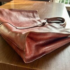genten(ゲンテン）風味のある本革バッグお譲りします！（割引あり）の画像