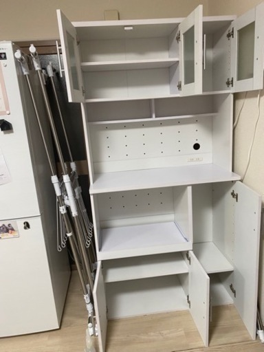 【受渡決定】食器棚 、レンジ台