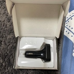 FMトランスミッター車用充電器の画像