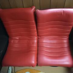 回転式  一人掛けチェア  赤色の画像