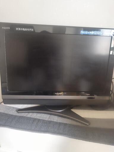 SHARP　AQUOS２０１１　３２型